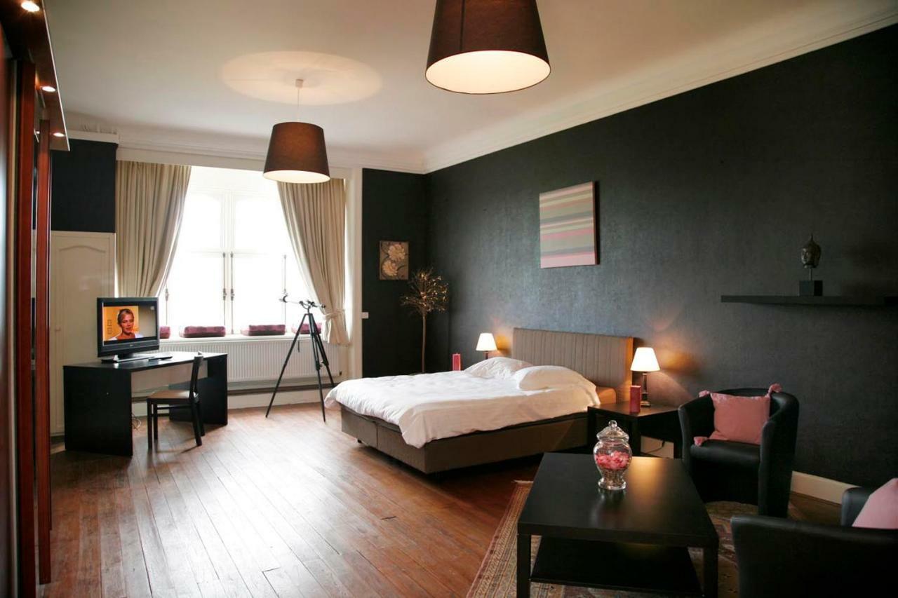Le Chateau De Balmoral Sart-lez-Spa Bagian luar foto